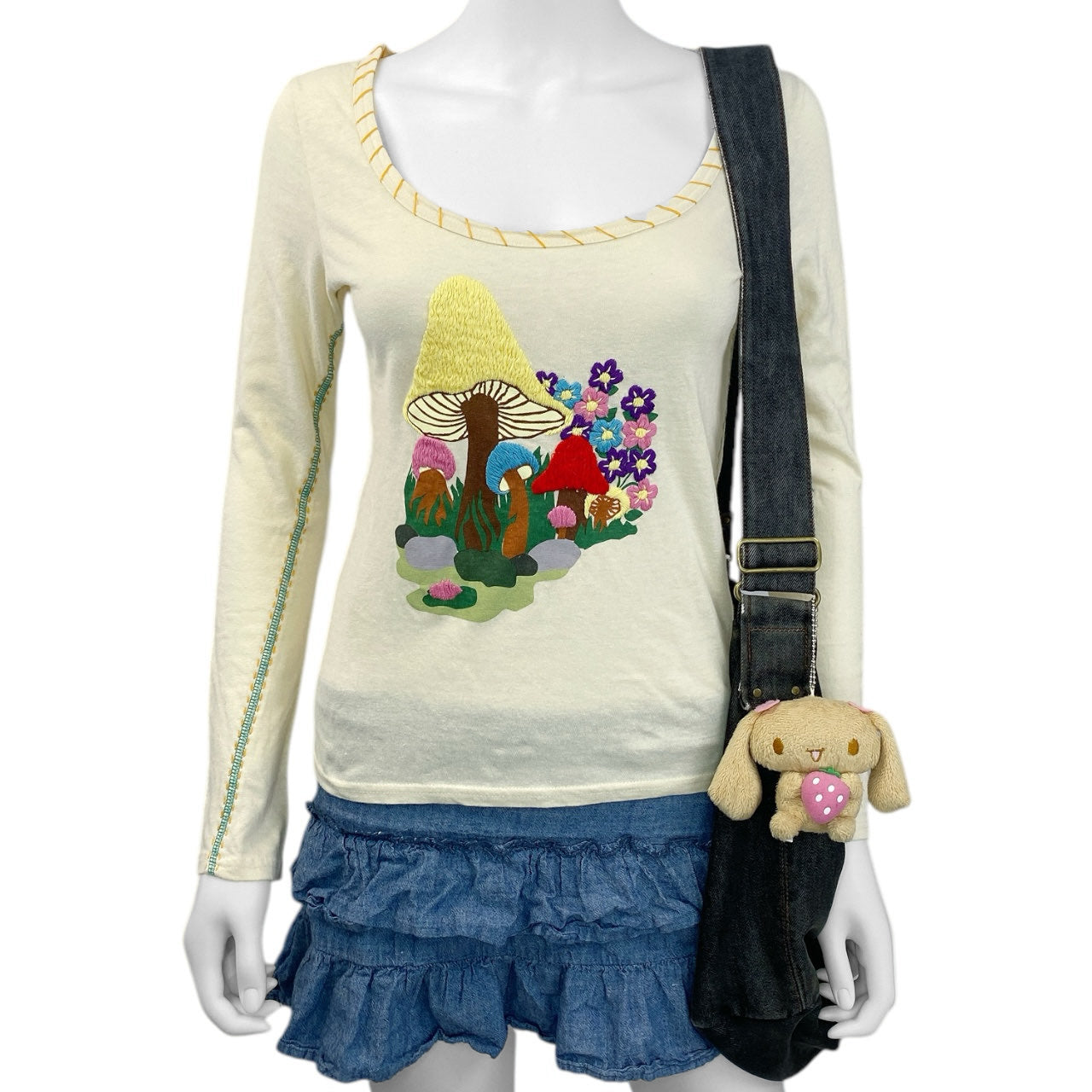 Japan Y2K Mushroom Emrboidery Grunge Top Sz S