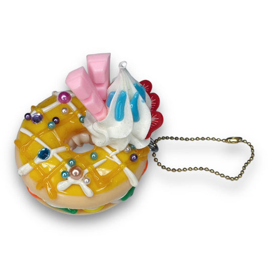 2000s Decoden Sweets Keychain - Berry Cream Cookie