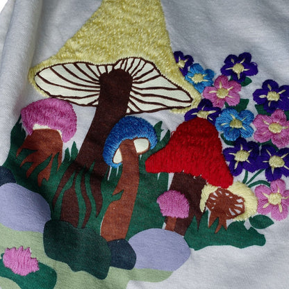 2000s Garden Fairy Forest Theme Long Sleeve Sz S