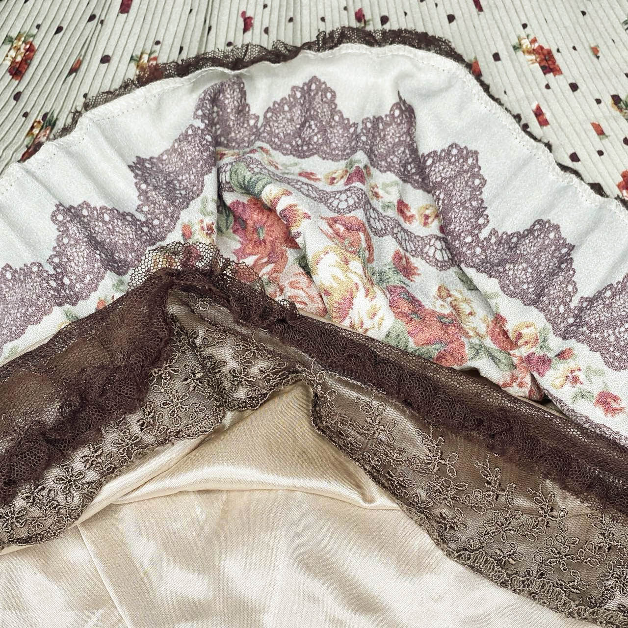 Axes Femme Mori Girl Flowy Floral Skirt Sz M