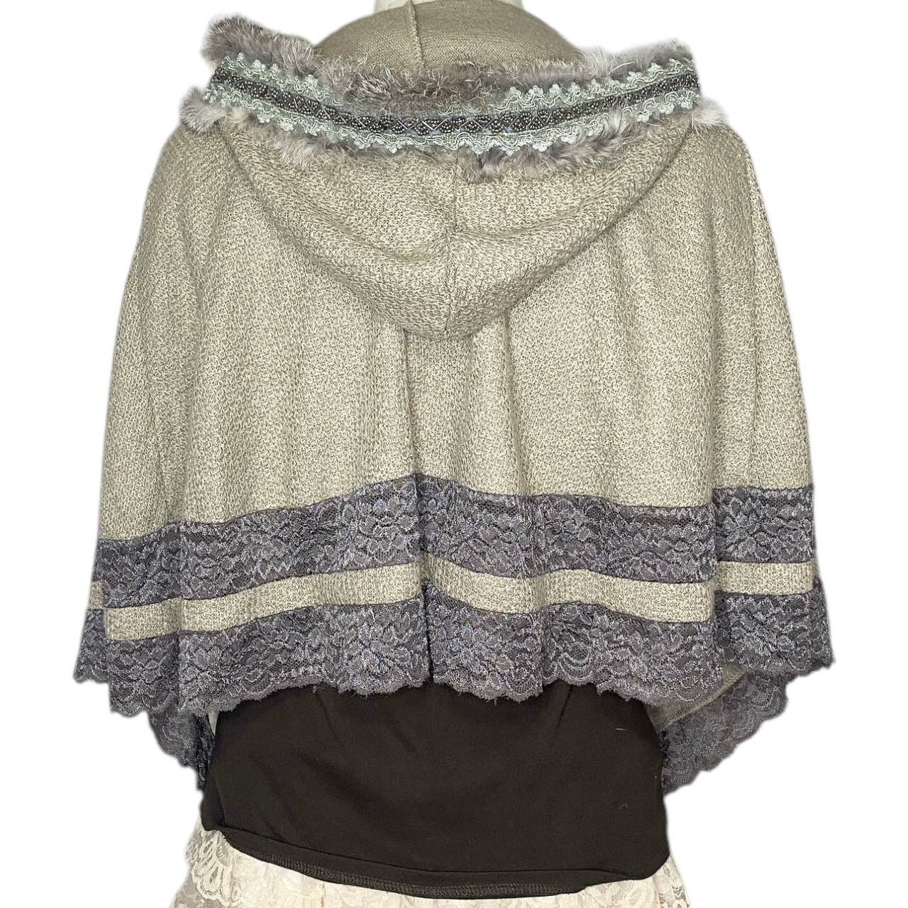 Ozz Rozen Mori Kei Layering Poncho One Size